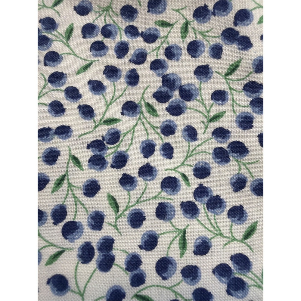 Vtg Fabric Traditions 1992 Blueberries Cotton Fabric 2.5 Yards By 44" Width